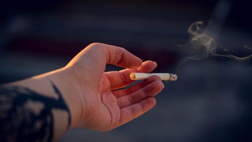 Куріння призводить до важчого перебігу COVID-19 та погіршення імунітету: дослідження