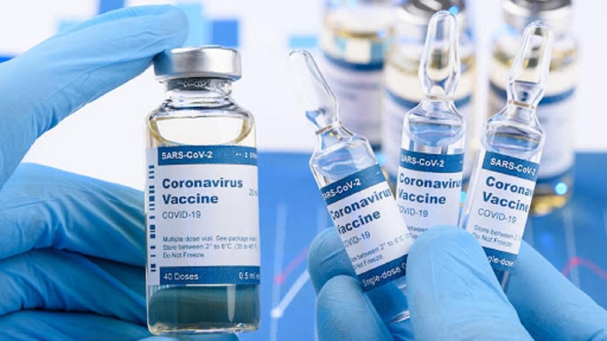 Російської вакцини від коронавірусу не існує, – Степанов