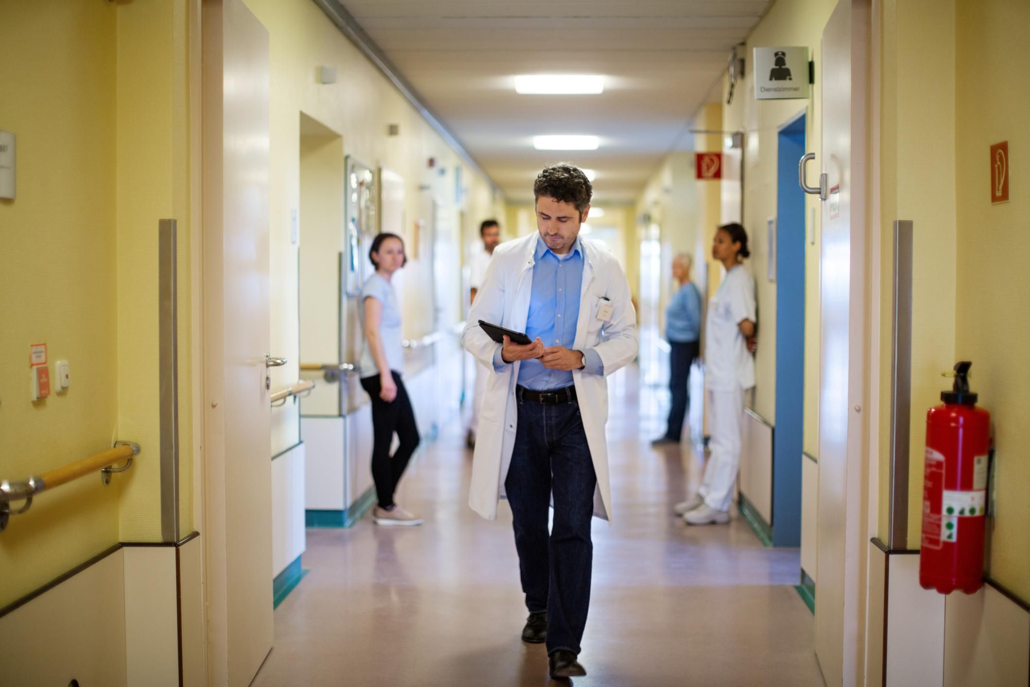 В Киеве за сутки обнаружили 1 518 больных COVID-19 В Киеве за сутки обнаружили 1 518 больных COVID-19