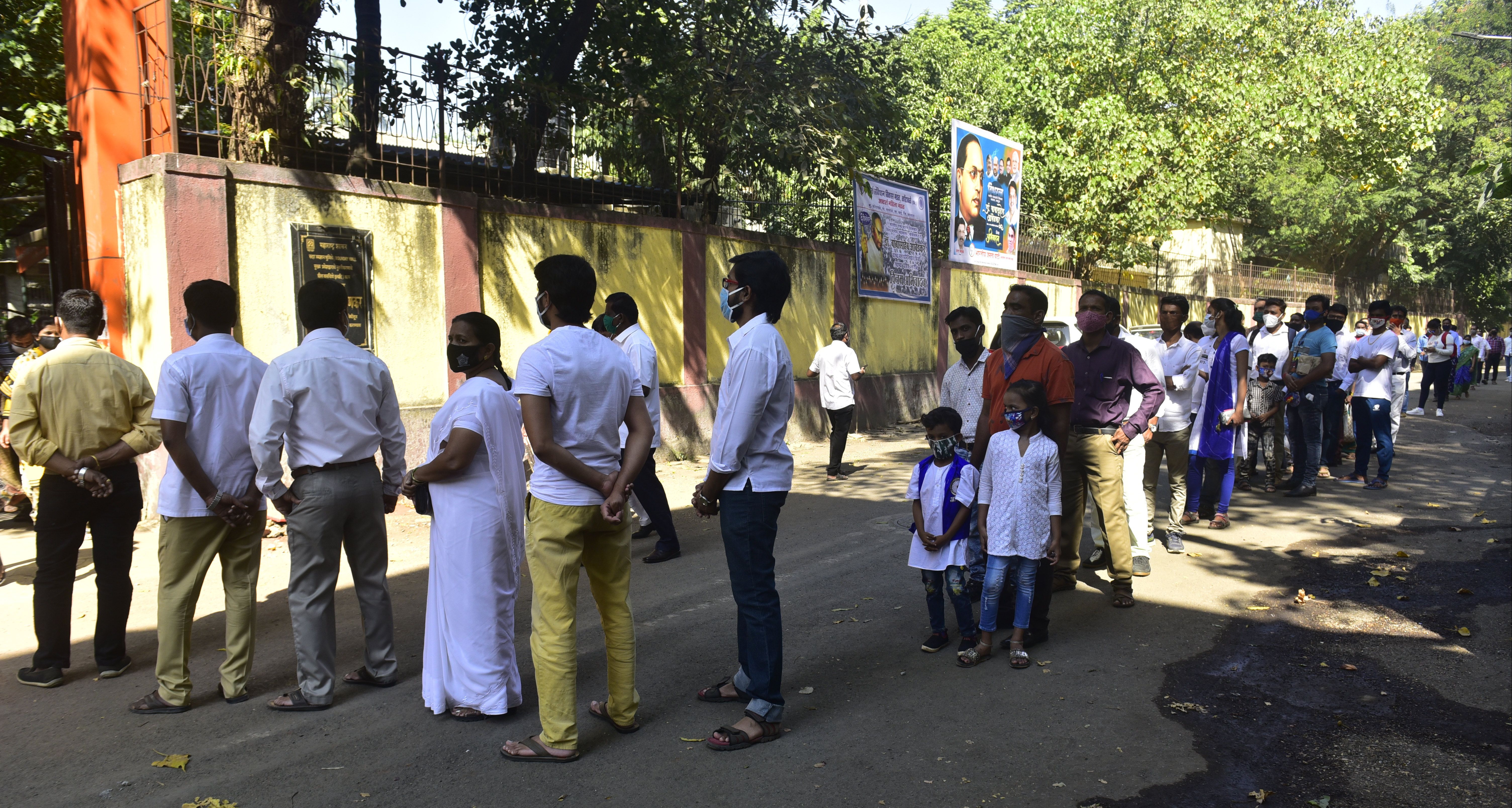 В Индии зафиксировали первую смерть от неизвестной болезни: около 500 человек госпитализированы В Индии зафиксировали первую смерть от неизвестной болезни: около 500 человек госпитализированы