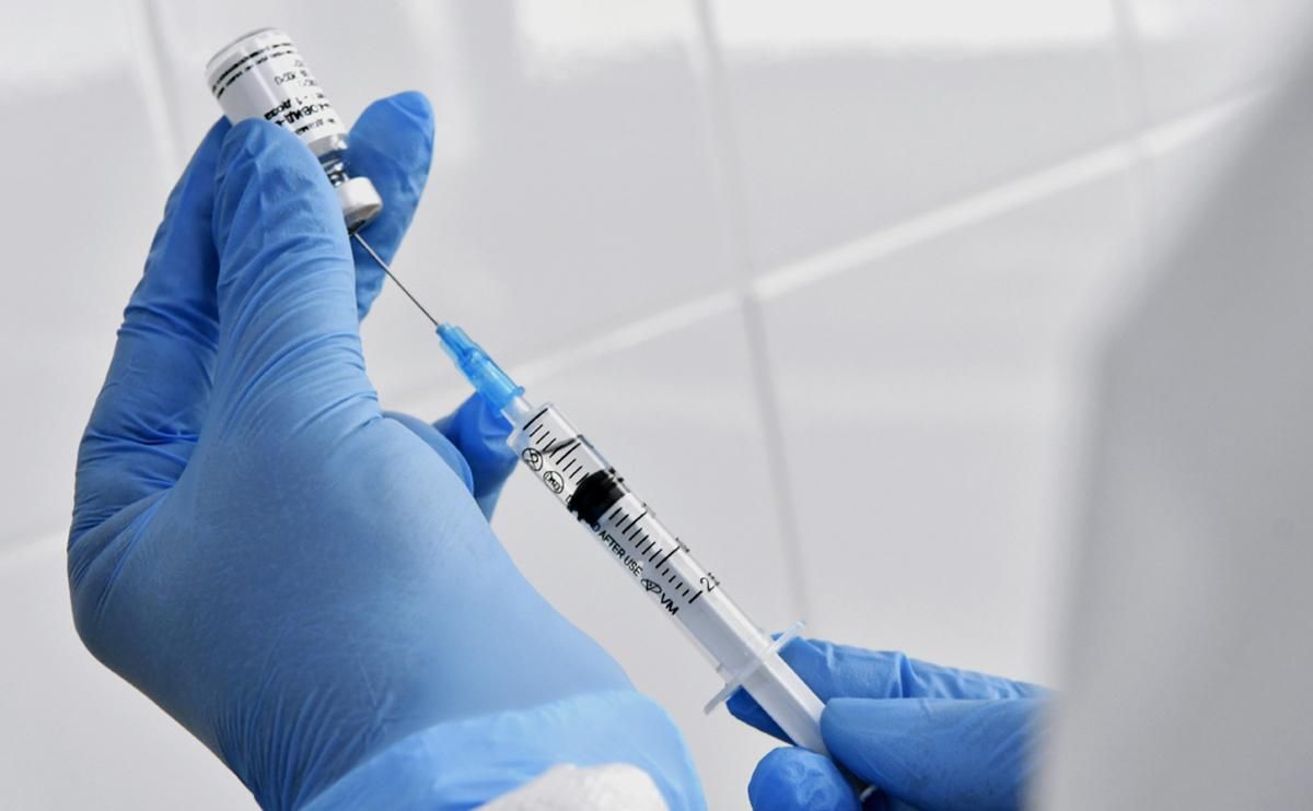 У Швейцарії дозволили використовувати вакцину від COVID-19 виробництва Pfizer