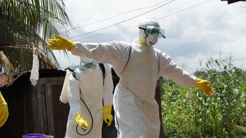 Нові віруси можуть згубити людство: чесний прогноз лікаря, що відкрив Еболу
