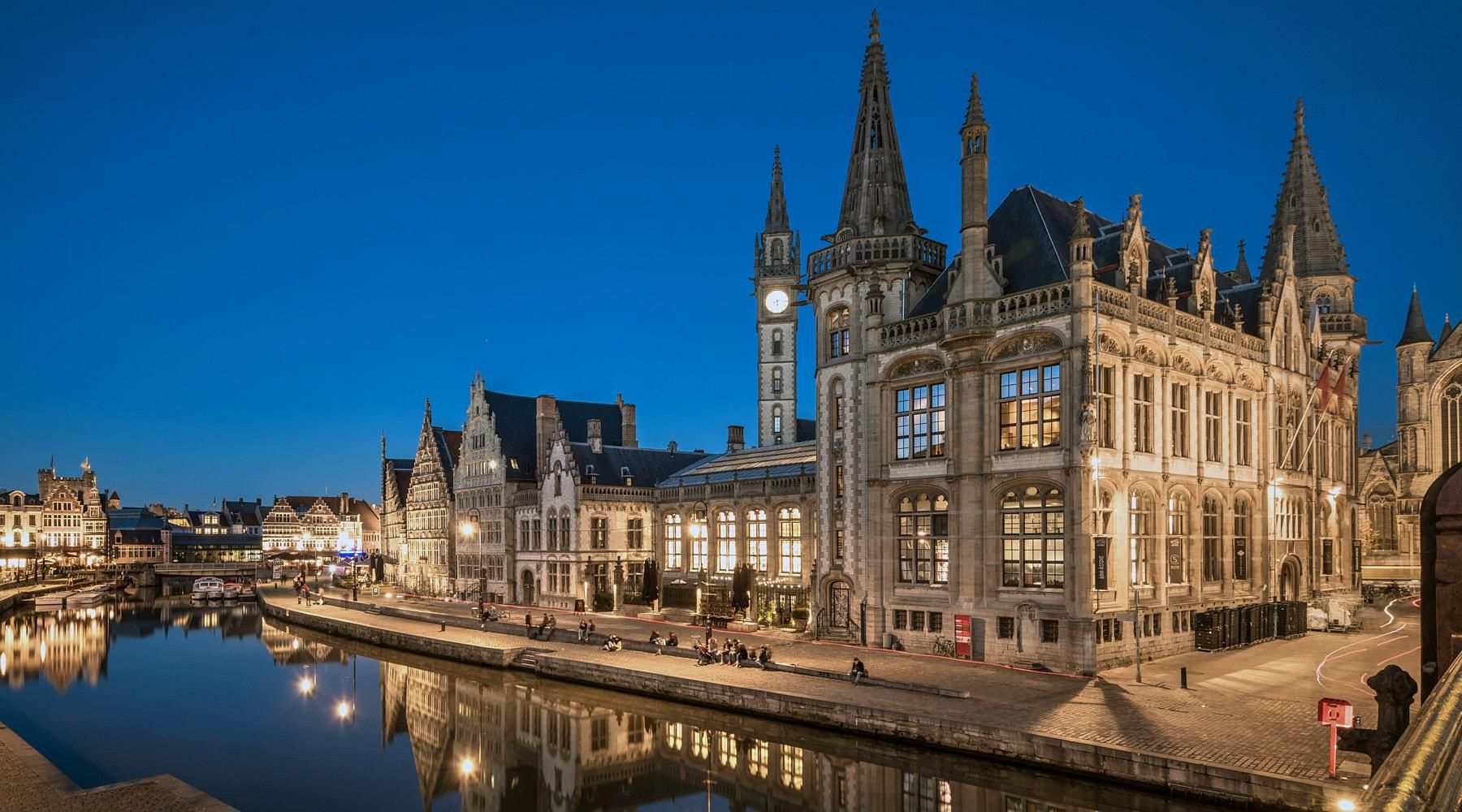 У Бельгії на Різдво зупинилося зростання заражень на коронавірус У Бельгії на Різдво зупинилося зростання заражень на коронавірус