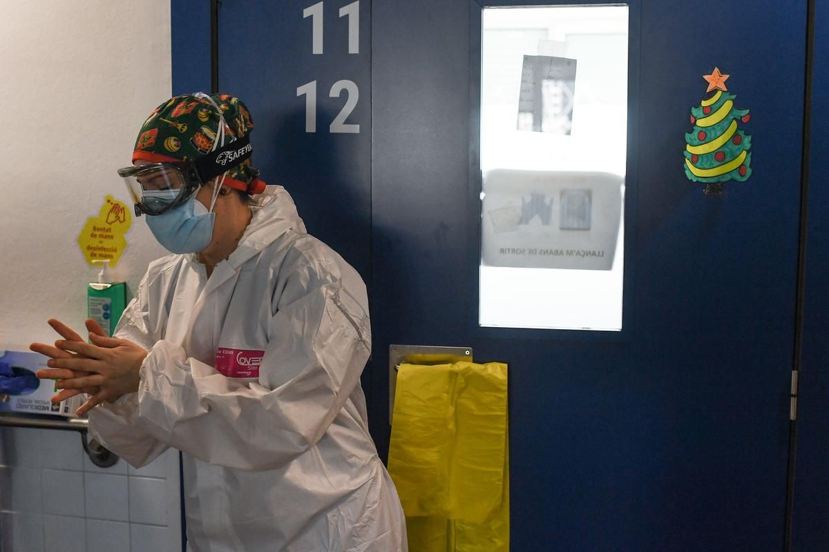 Ізраїль вакцинував від коронавірусу понад 200 тисяч людей