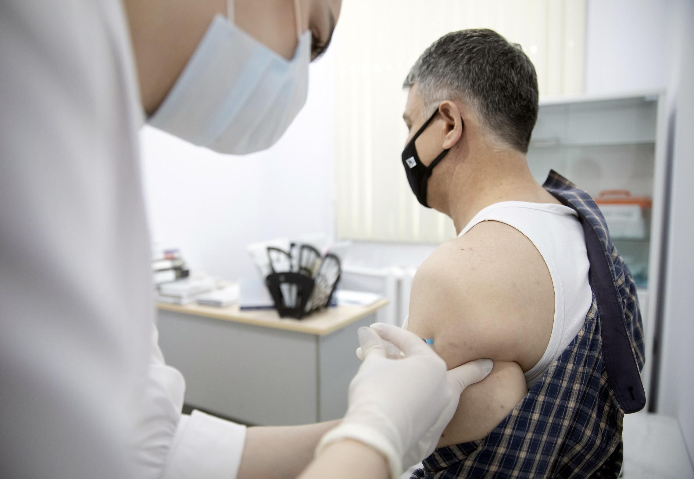 В Финляндии зафиксирована первая побочная реакция на вакцину против COVID-19 В Финляндии зафиксирована первая побочная реакция на вакцину против COVID-19