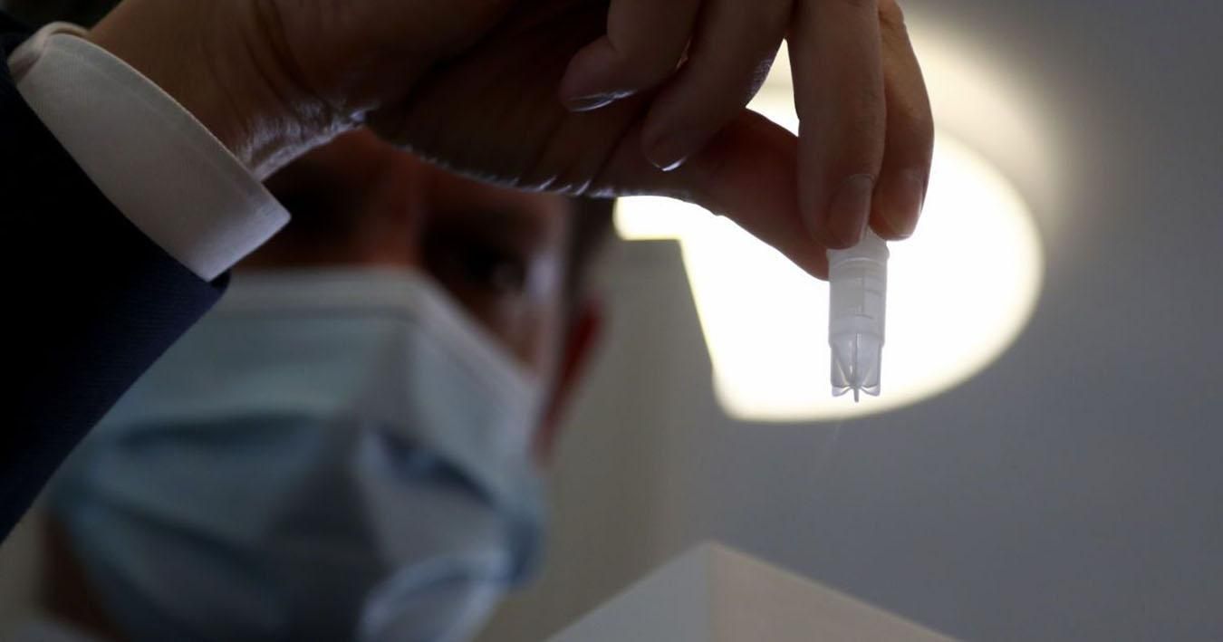 Отслеживает частицы COVID-19 в воздухе: испанские ученые изобрели уникальный биосенсор Отслеживает частицы COVID-19 в воздухе: испанские ученые изобрели уникальный биосенсор