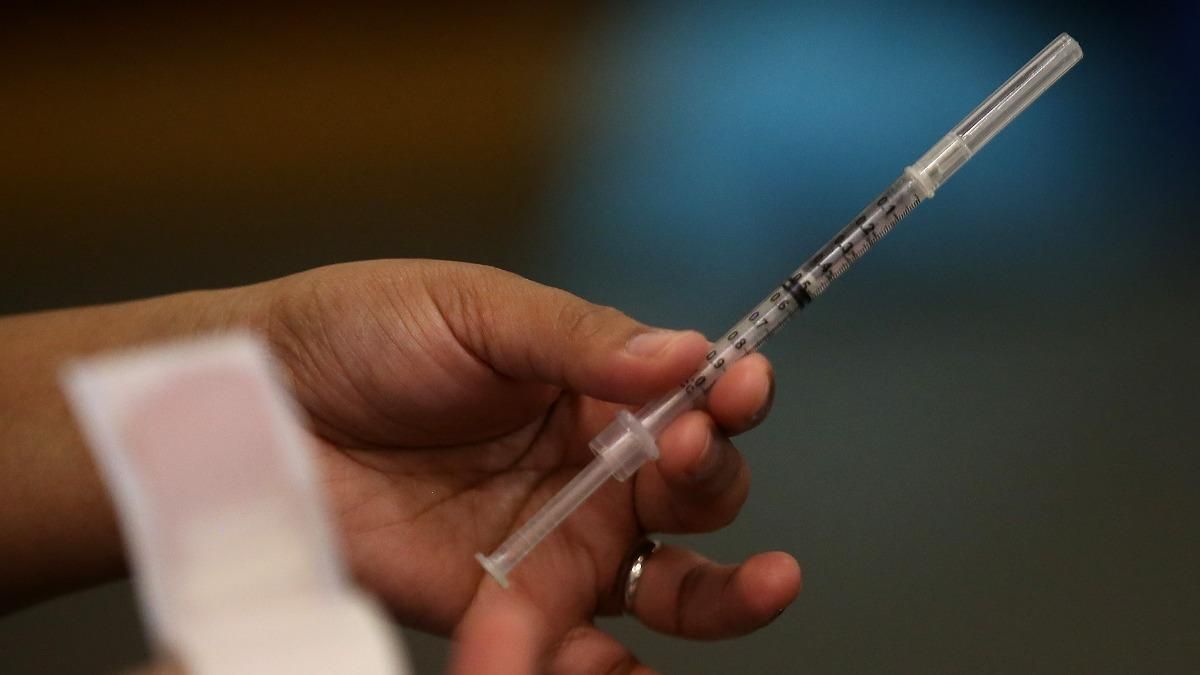 В Ізраїлі схвалили використання вакцини Moderna від коронавірусу