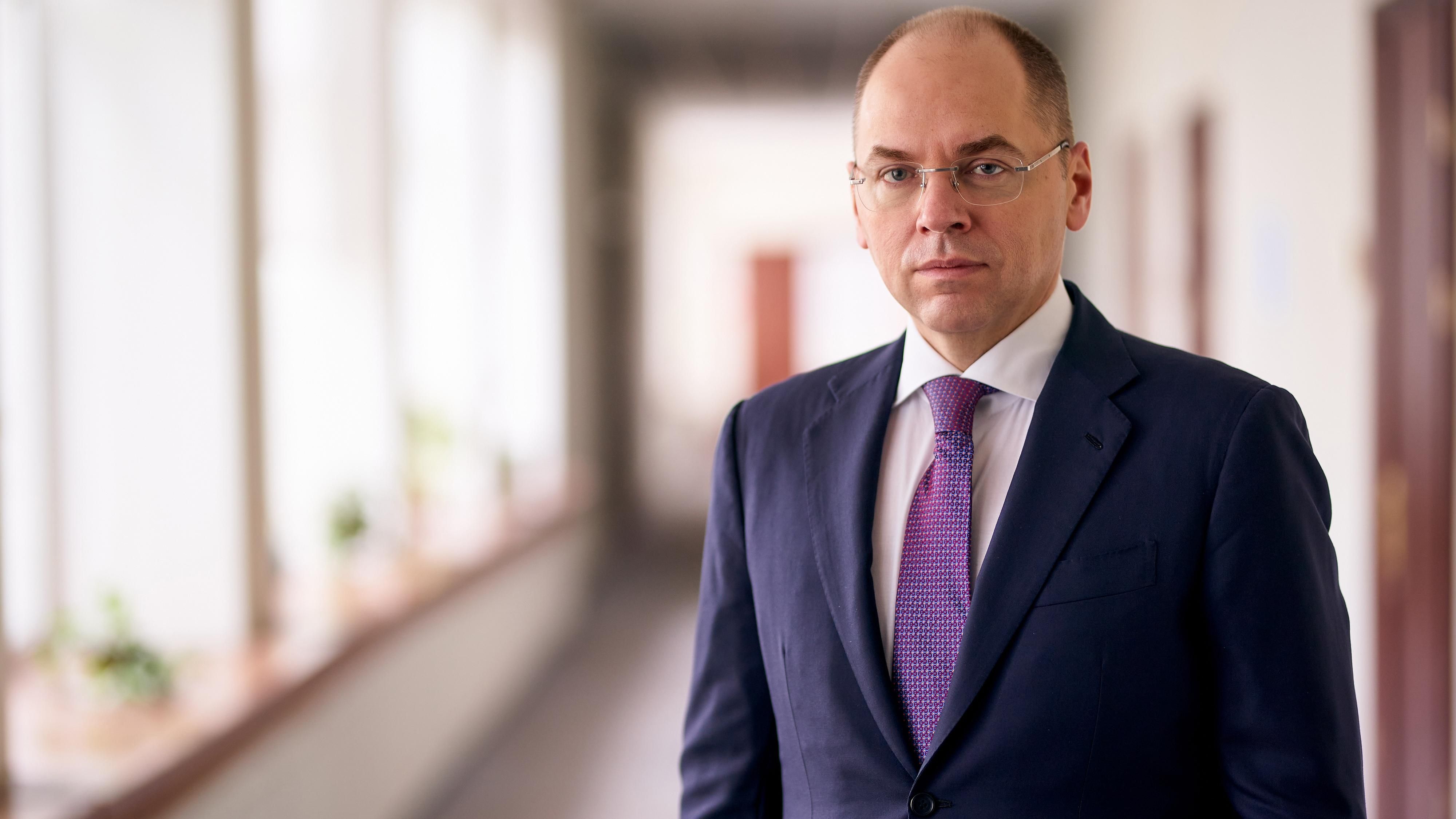 Глава Минздрава Степанов о запрете продажи непродовольственных товаров во время локдауна: Это фейк Глава Минздрава Степанов о запрете продажи непродовольственных товаров во время локдауна: Это фейк