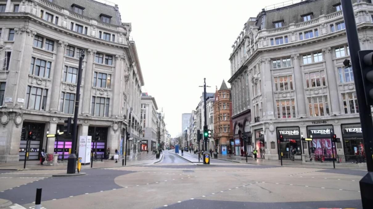 В Британии - рекорд случаев коронавируса: Лондон - пустой - фото В Британии - рекорд случаев коронавируса: Лондон - пустой - фото