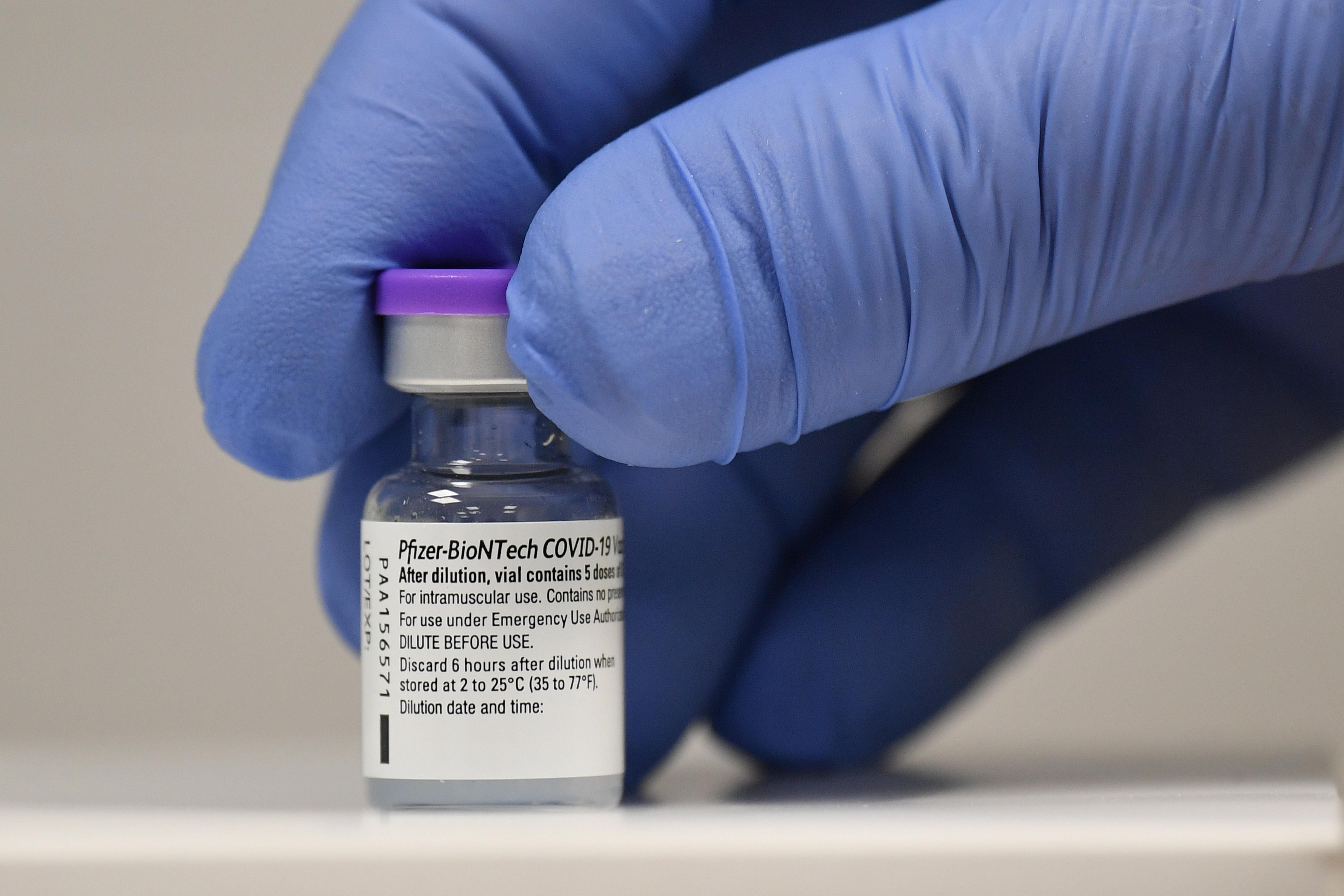 У Норвегії померли двоє людей, які отримали щеплення вакциною Pfizer від коронавірусу