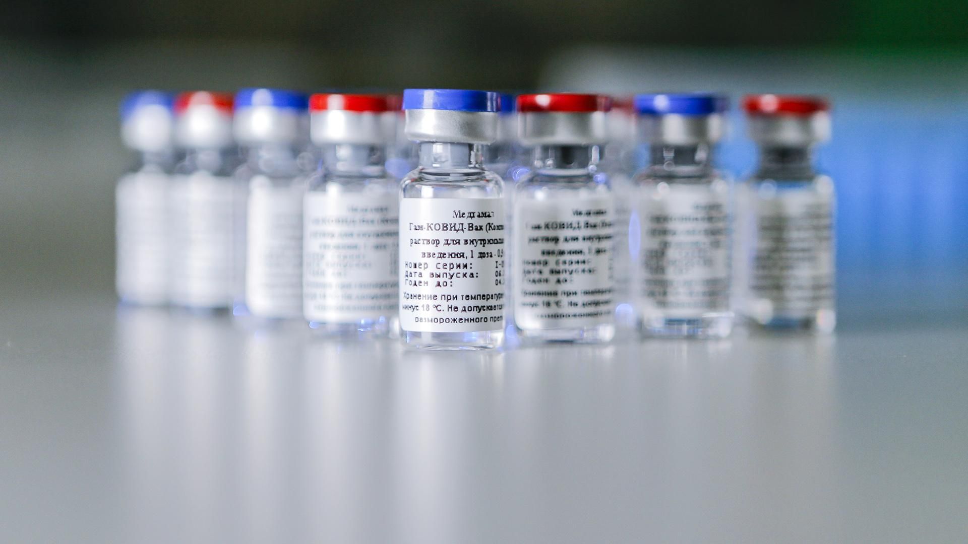 В ВОЗ бьют тревогу: богатые страны скупили большую часть вакцин от COVID-19