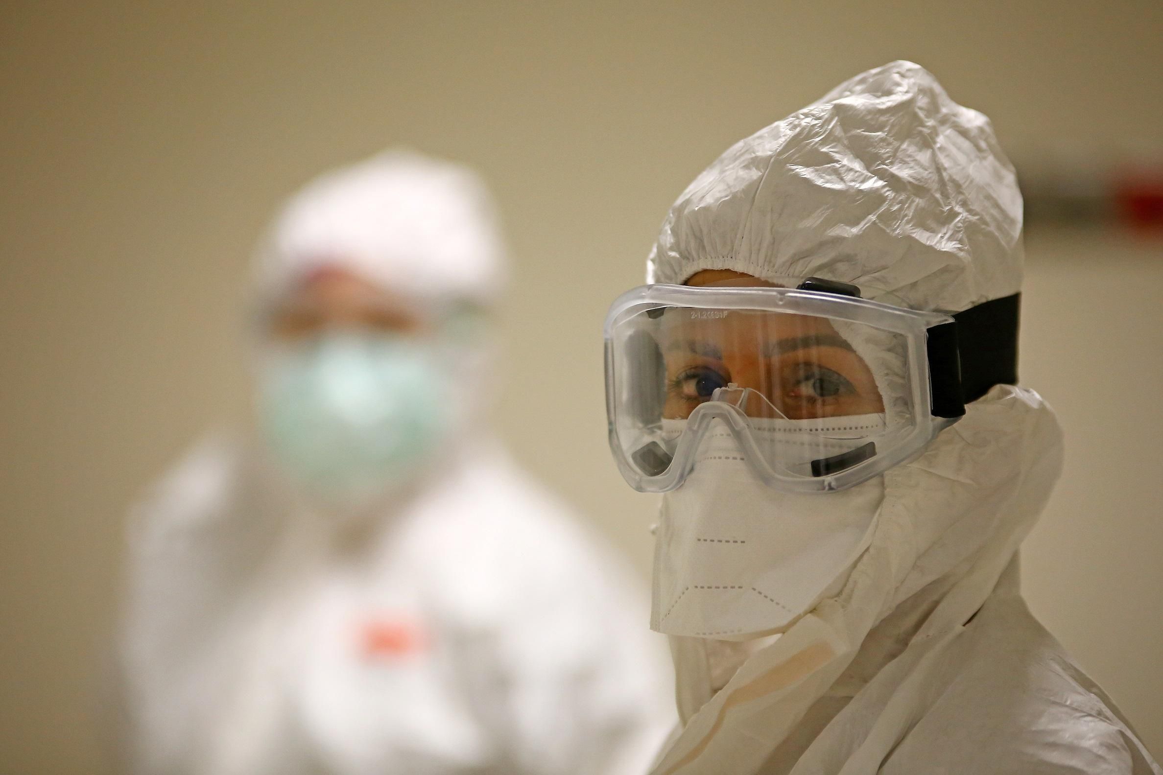 Чи виявили в Україні новий штам коронавірусу: відповідь Ляшка Чи виявили в Україні новий штам коронавірусу: відповідь Ляшка