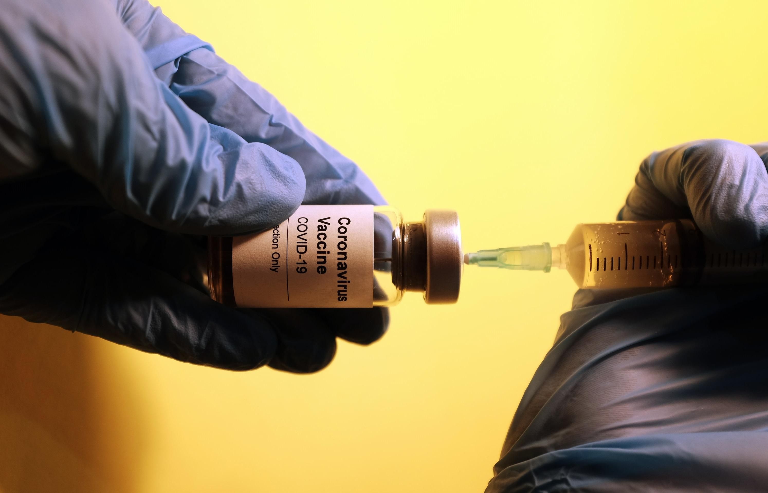 Рада во втором чтении поддержала использование иностранных вакцин против COVID-19 в Украине Рада во втором чтении поддержала использование иностранных вакцин против COVID-19 в Украине