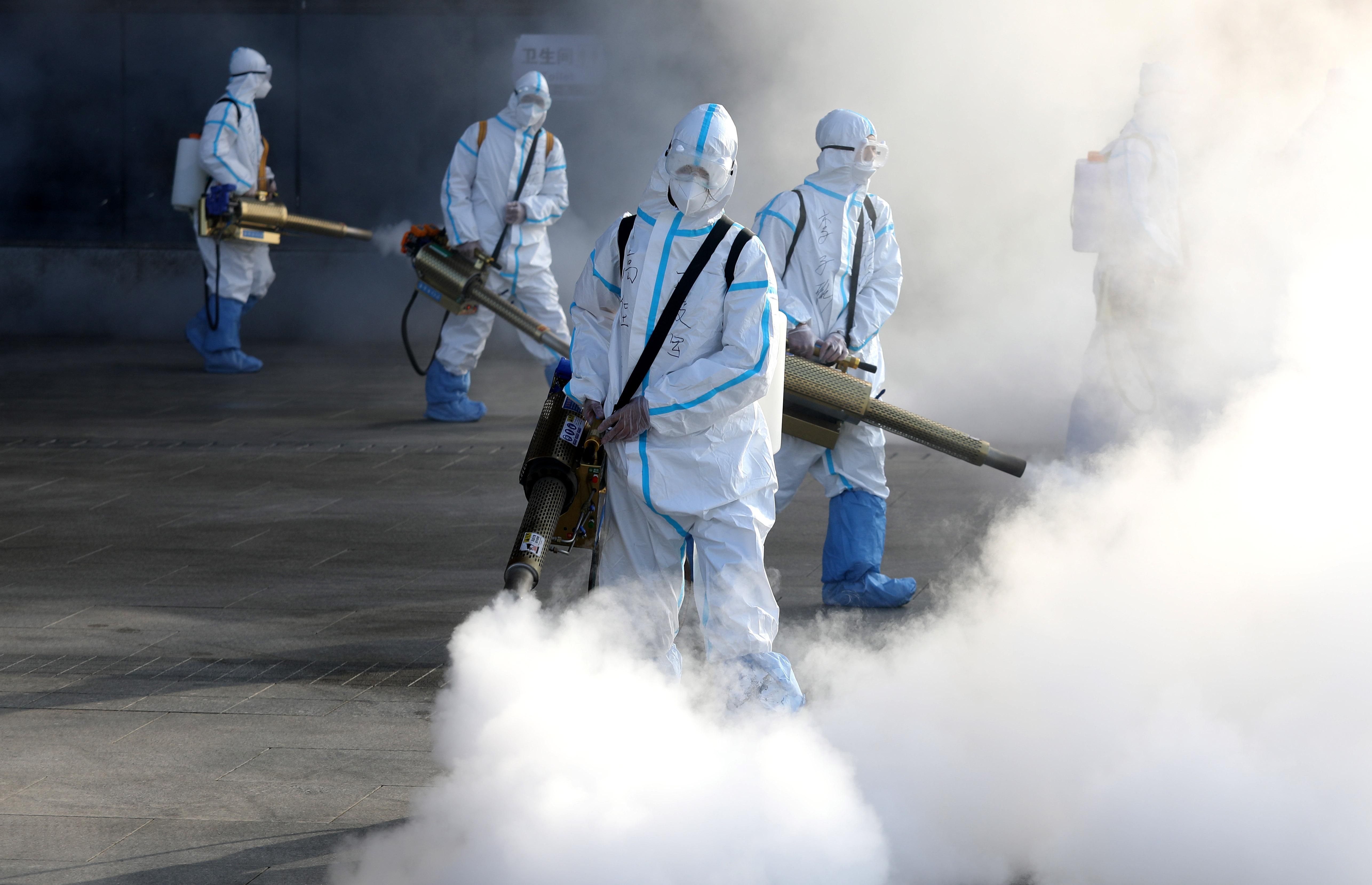 Эксперты ВОЗ посетили больницу в Ухане, где были первые инфицированные COVID-19 Эксперты ВОЗ посетили больницу в Ухане, где были первые инфицированные COVID-19