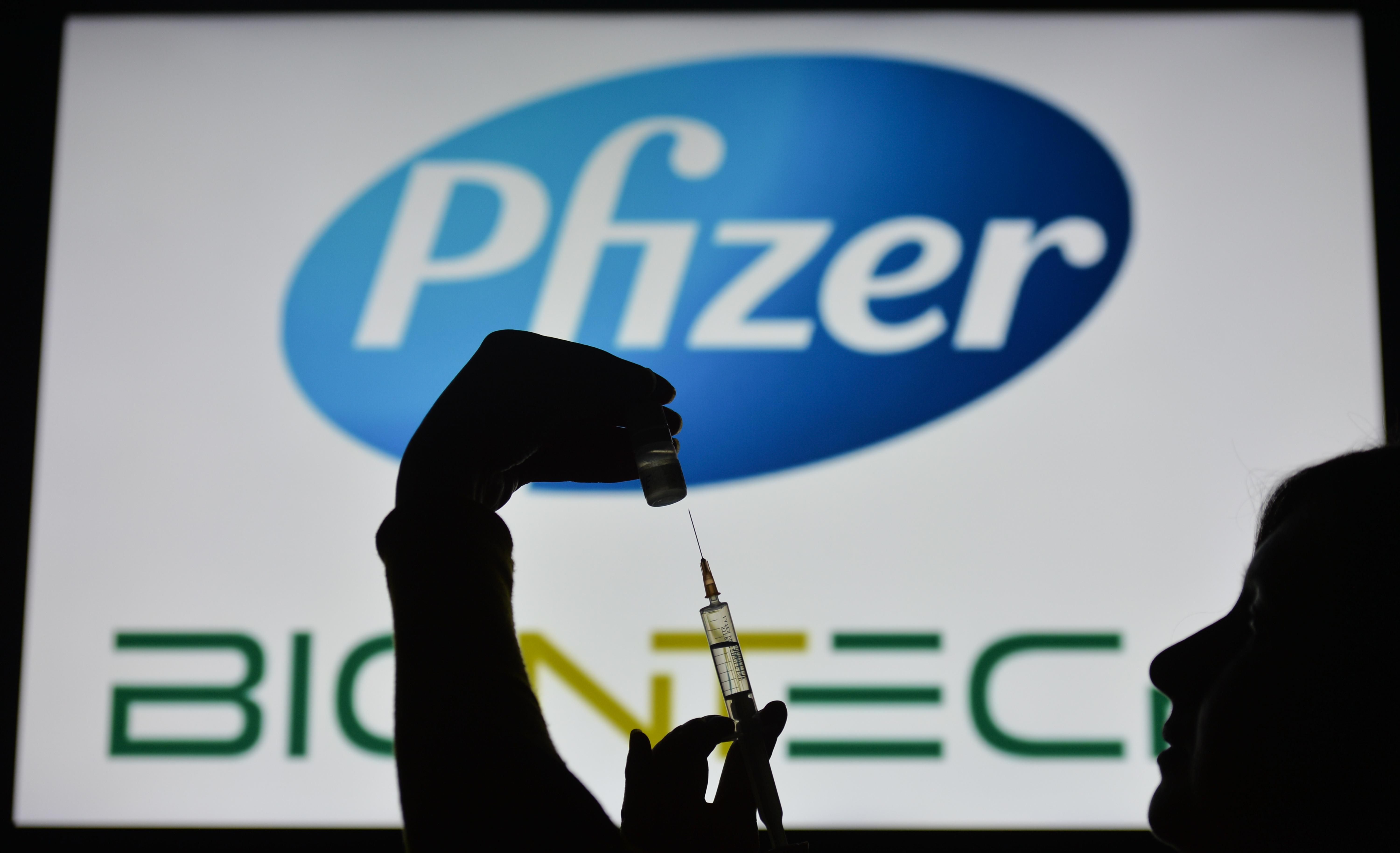Одна доза вакцины Pfizer может гарантировать 90% защиты от COVID-19 на 21-й день