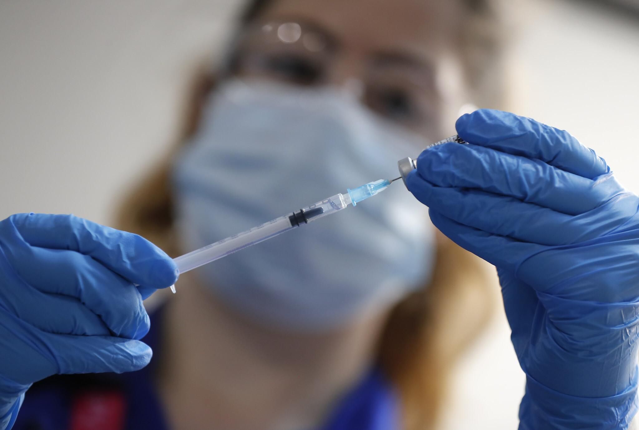 Вакцину Pfizer зареєструють в Україні найближчим часом, – Ляшко