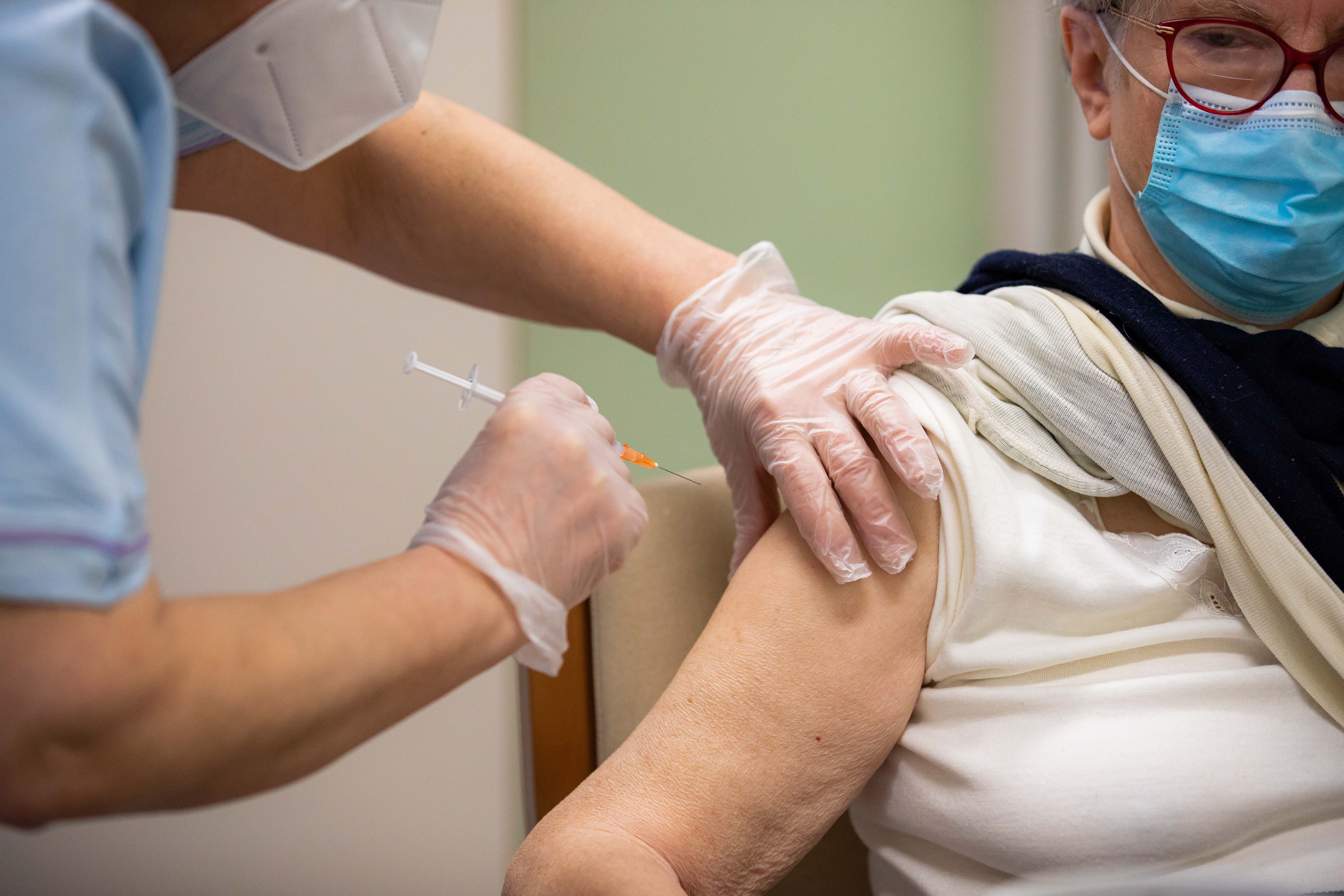 Готова ли Украина обеспечить холодовое хранение вакцины Pfizer