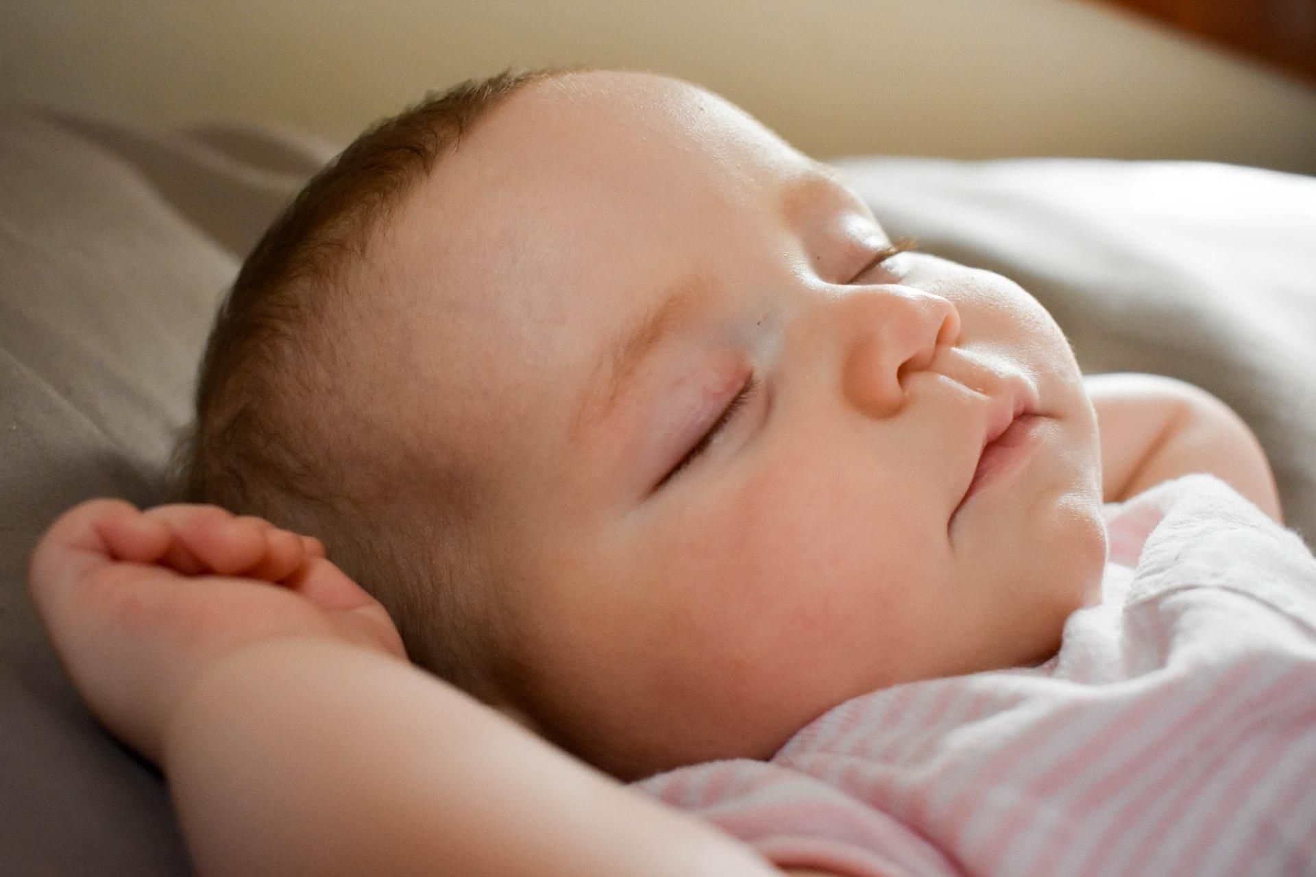Як правильно вкладати дітей спати: поради науковців 