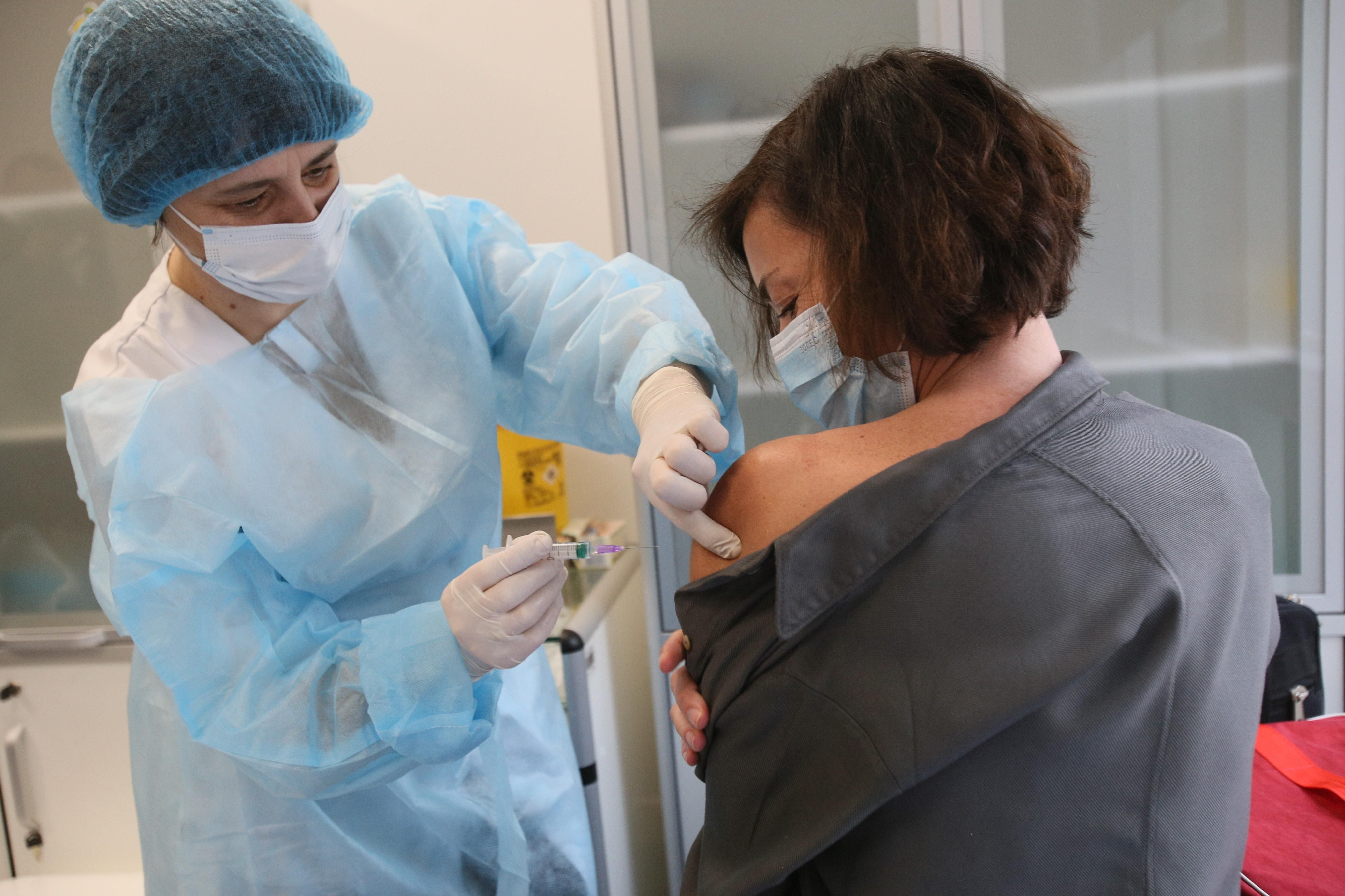 За минувшие сутки 1 279 украинцев получили вакцину от коронавируса