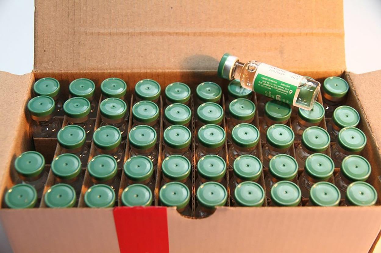 Виробників COVID- вакцин звільнили від відповідальності: умова, щоб отримати вакцини