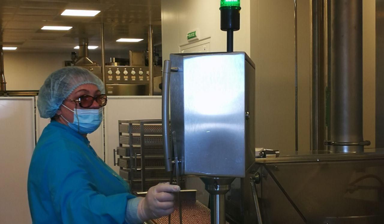 До 500 тысяч доз ежемесячно: Беларусь начала изготавливать российский "Спутник V" До 500 тысяч доз ежемесячно: Беларусь начала изготавливать российский "Спутник V"