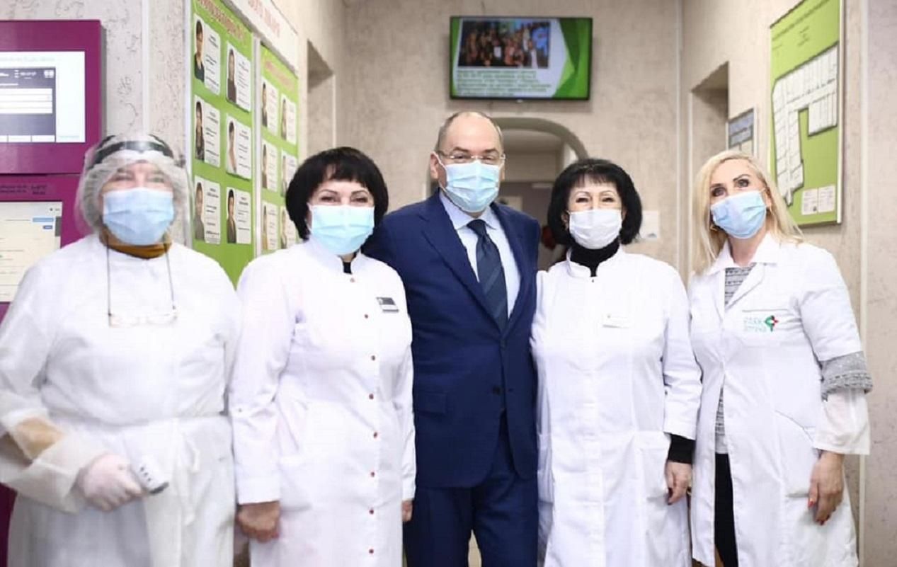 В Києві розпочали щеплення літніх людей проти коронавірусу, – Степанов 