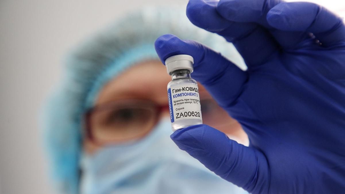 Німеччина просить ЄС зареєструвати російську вакцину від COVІD-19