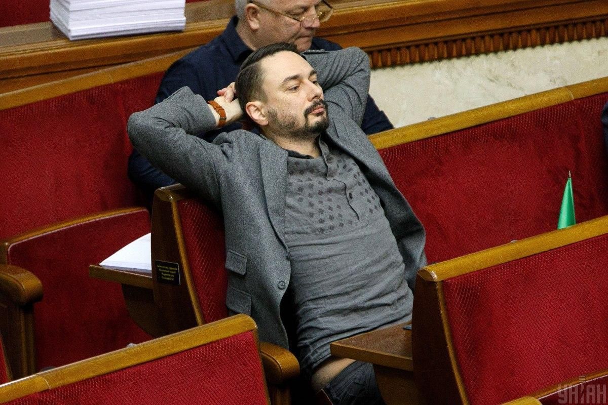 Ограничить права людей, которые не вакцинировались: новое предложение Гурина Ограничить права людей, которые не вакцинировались: новое предложение Гурина