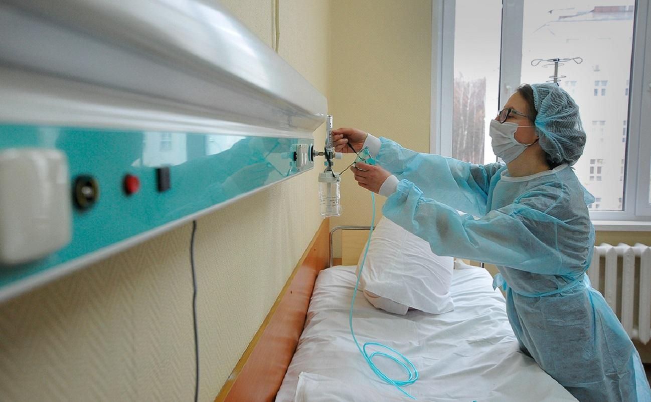 В Україні смертність від коронавірусу набагато вища, ніж в США і ЄС, – FT
