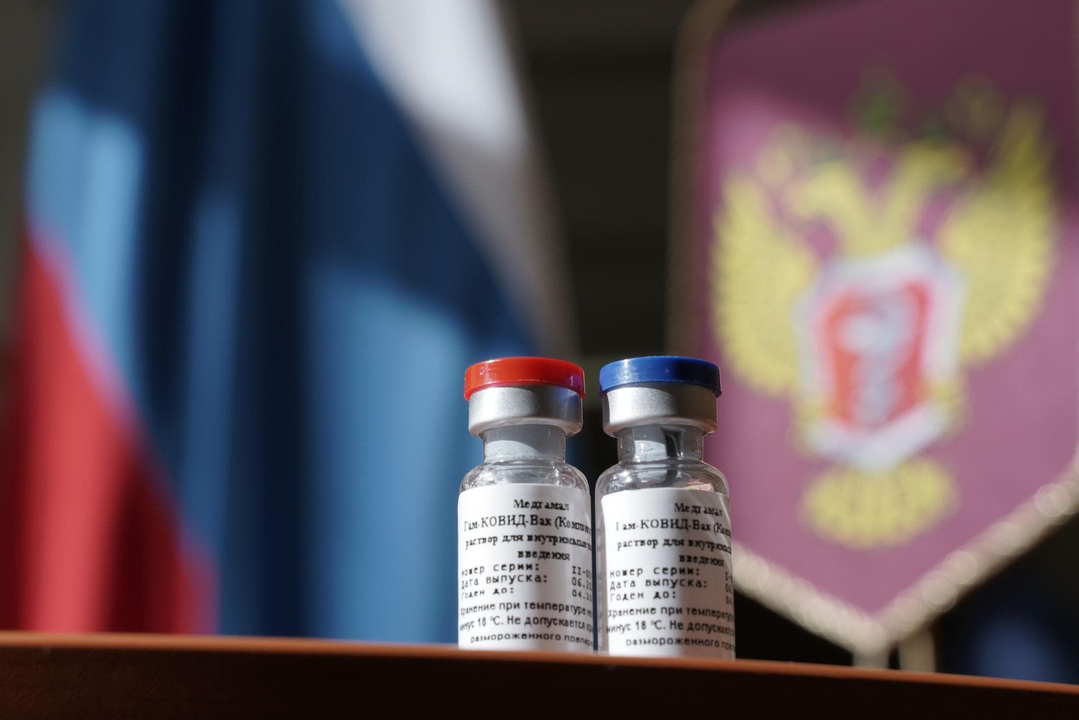 Німеччина планує замовити в Росії "Супутник V": вакцина досі не отримала реєстрації в ЄС