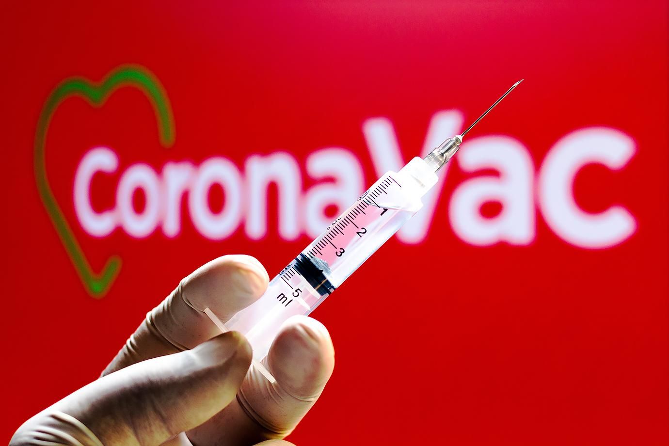 В Минздраве назвали дату начала использования в Украине китайской вакцины CoronaVac