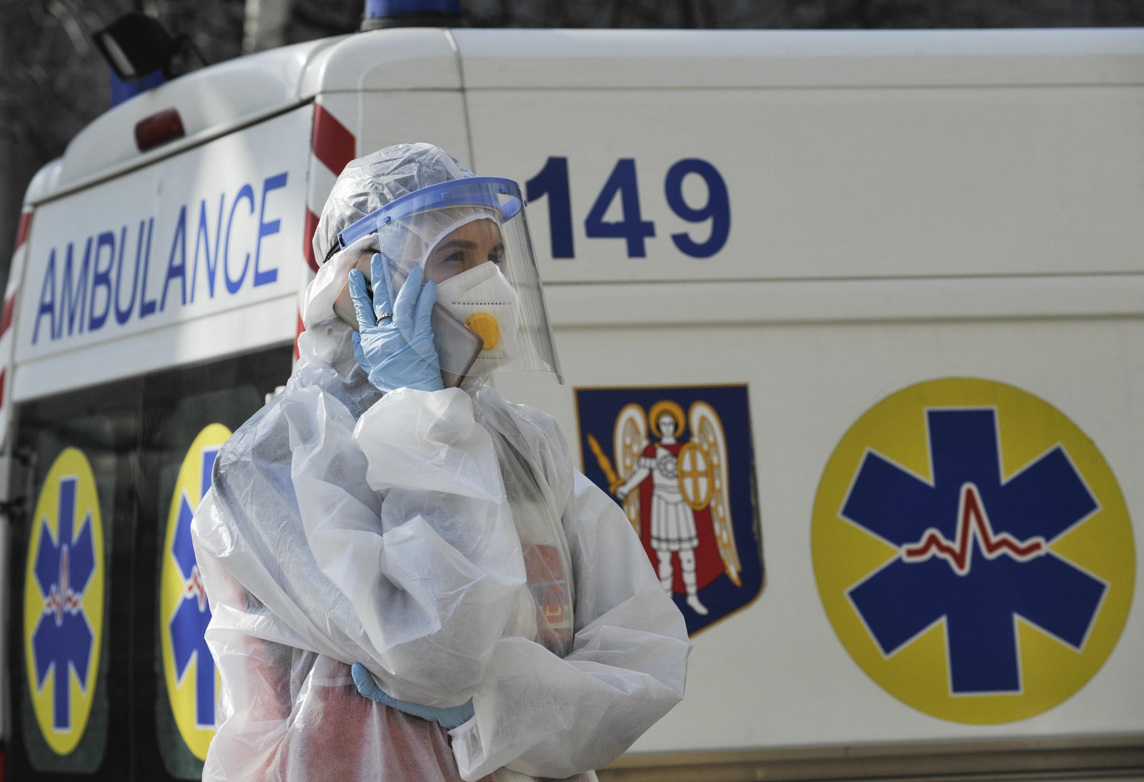 В НАН заявили, что Украина прошла пик третьей волны коронавируса