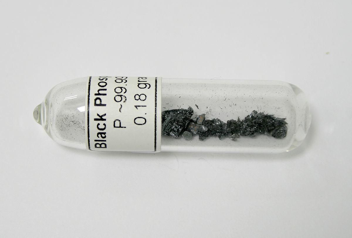 Звичайний чорний фосфор вбиває до 99% мікробних клітин