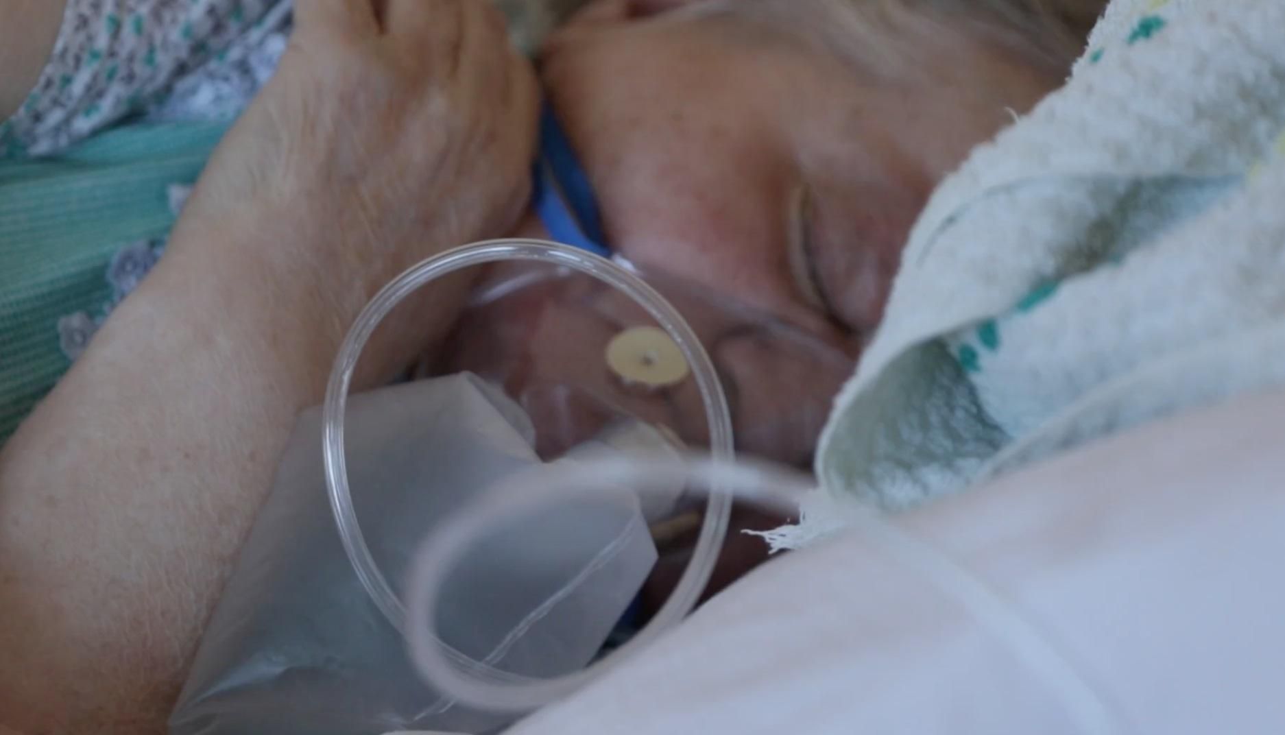 За сутки в Украине более 17 тысяч новых COVID-больных: смертность остается высокой