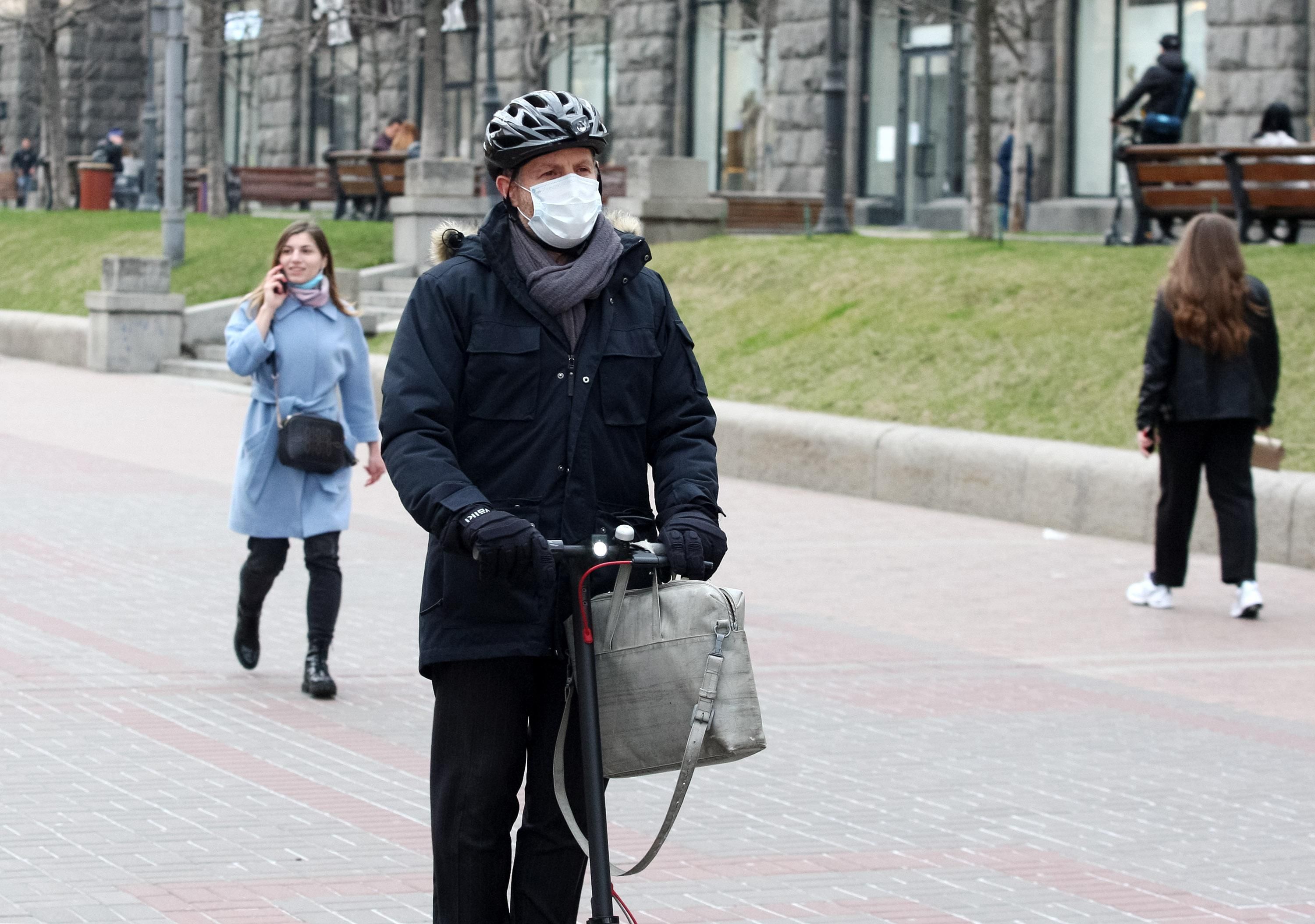 Британський штам коронавірусу циркулює у всіх областях України Британський штам коронавірусу циркулює у всіх областях України