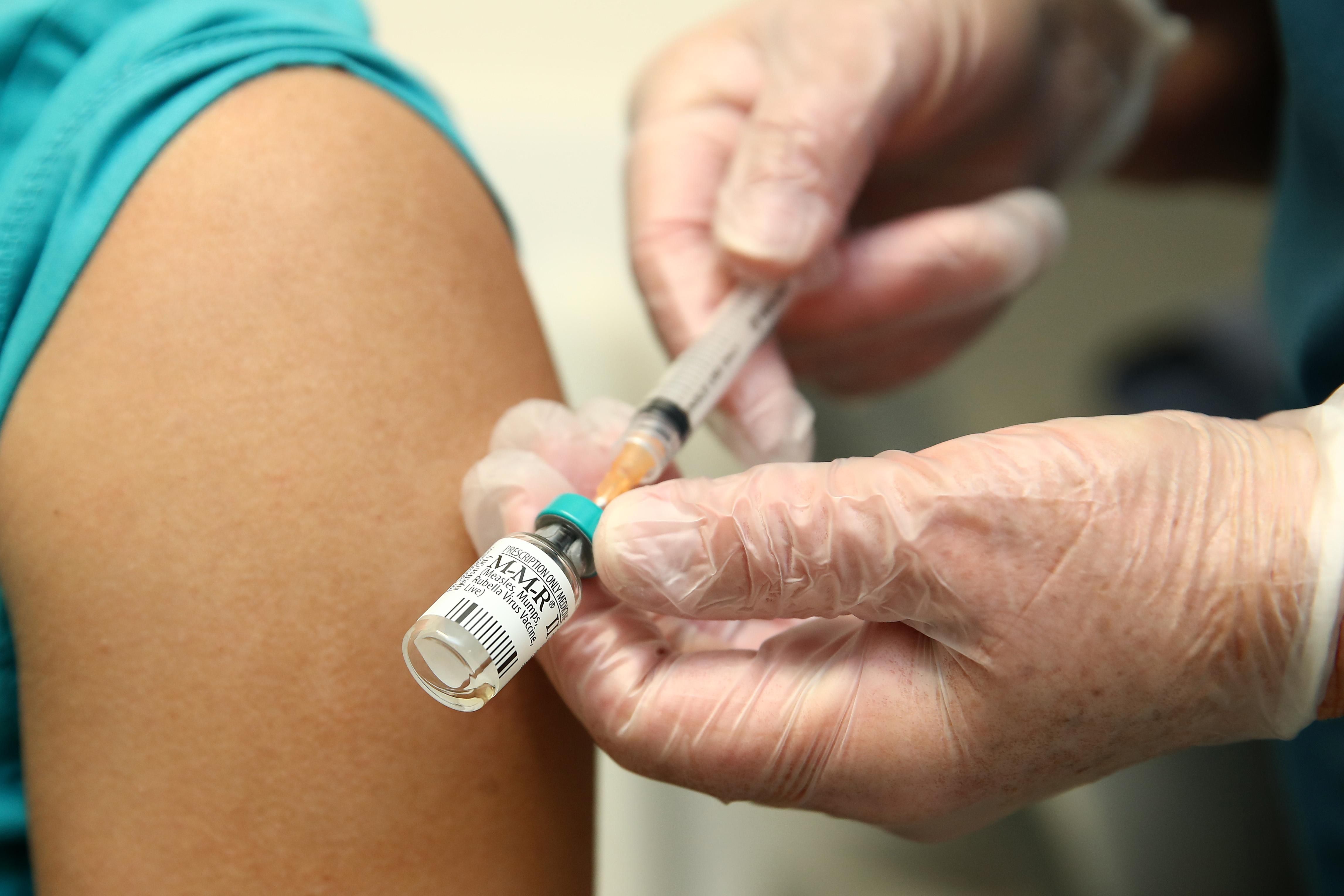 У Чилі кілька десятків людей прищепили вакциною для собак