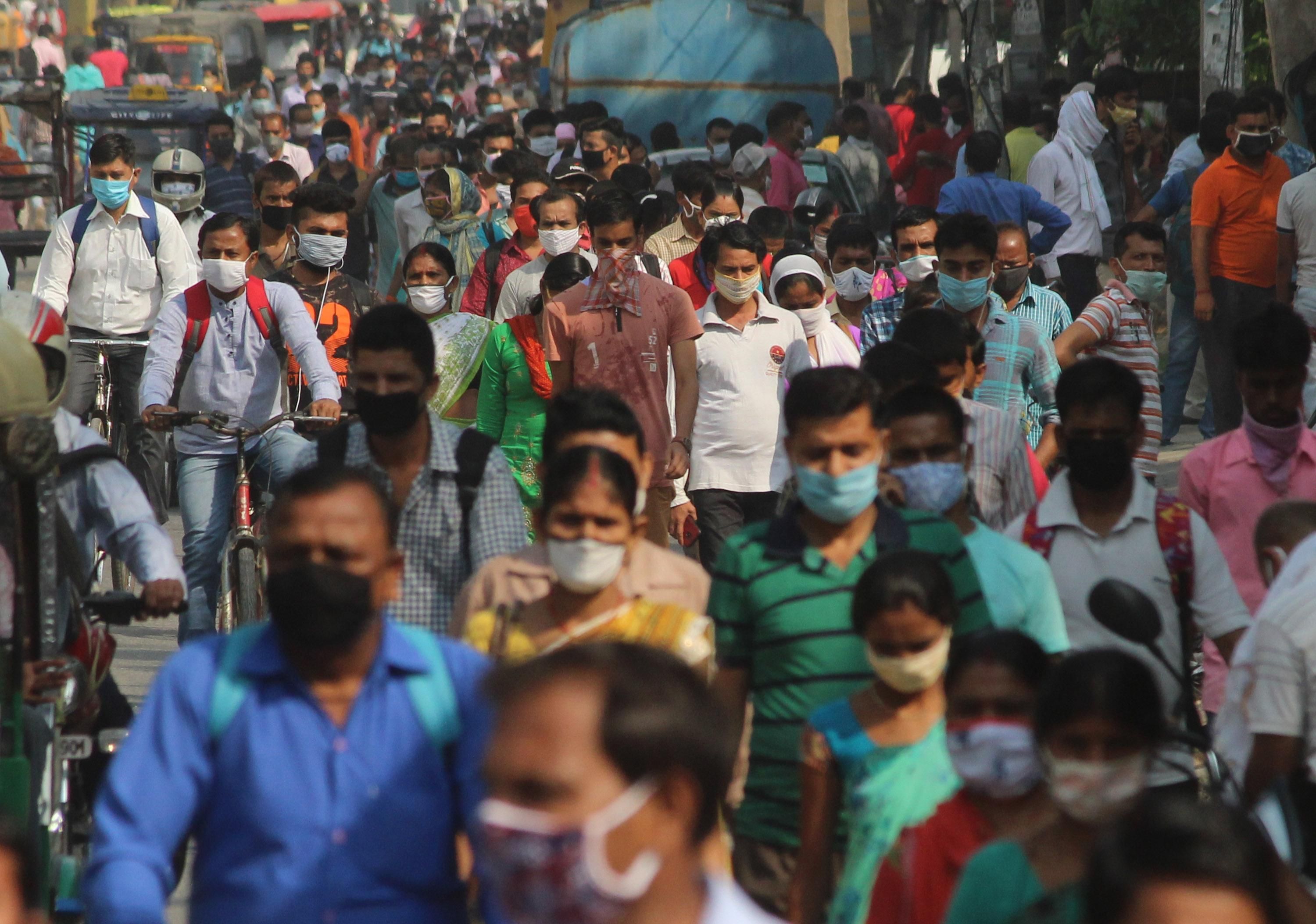 В Індії рекордне зростання хворих на коронавірус: уряд просить армію про допомогу