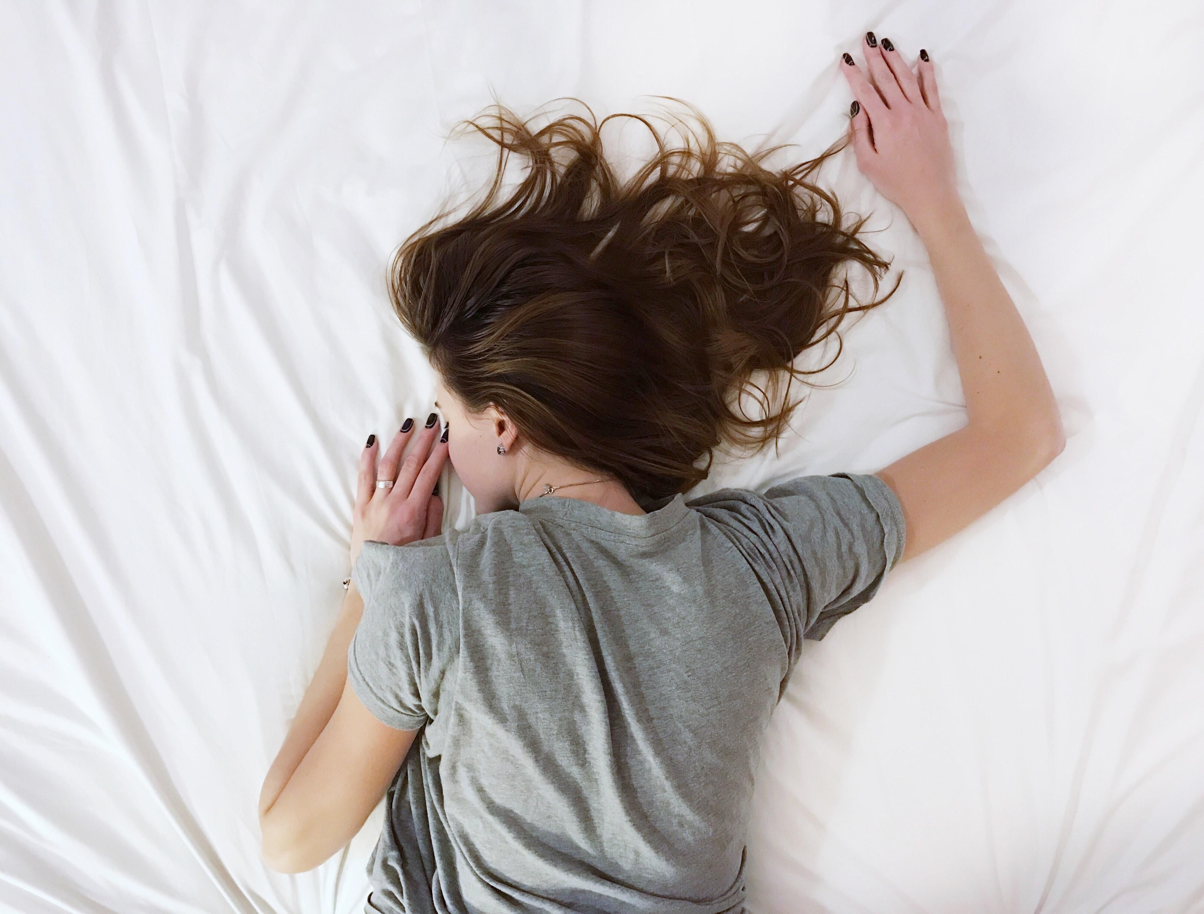 Небезпечне виснаження: симптоми того, що ви не просто втомлені