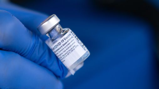 Україна отримає додаткові 10 мільйонів доз вакцини Pfizer