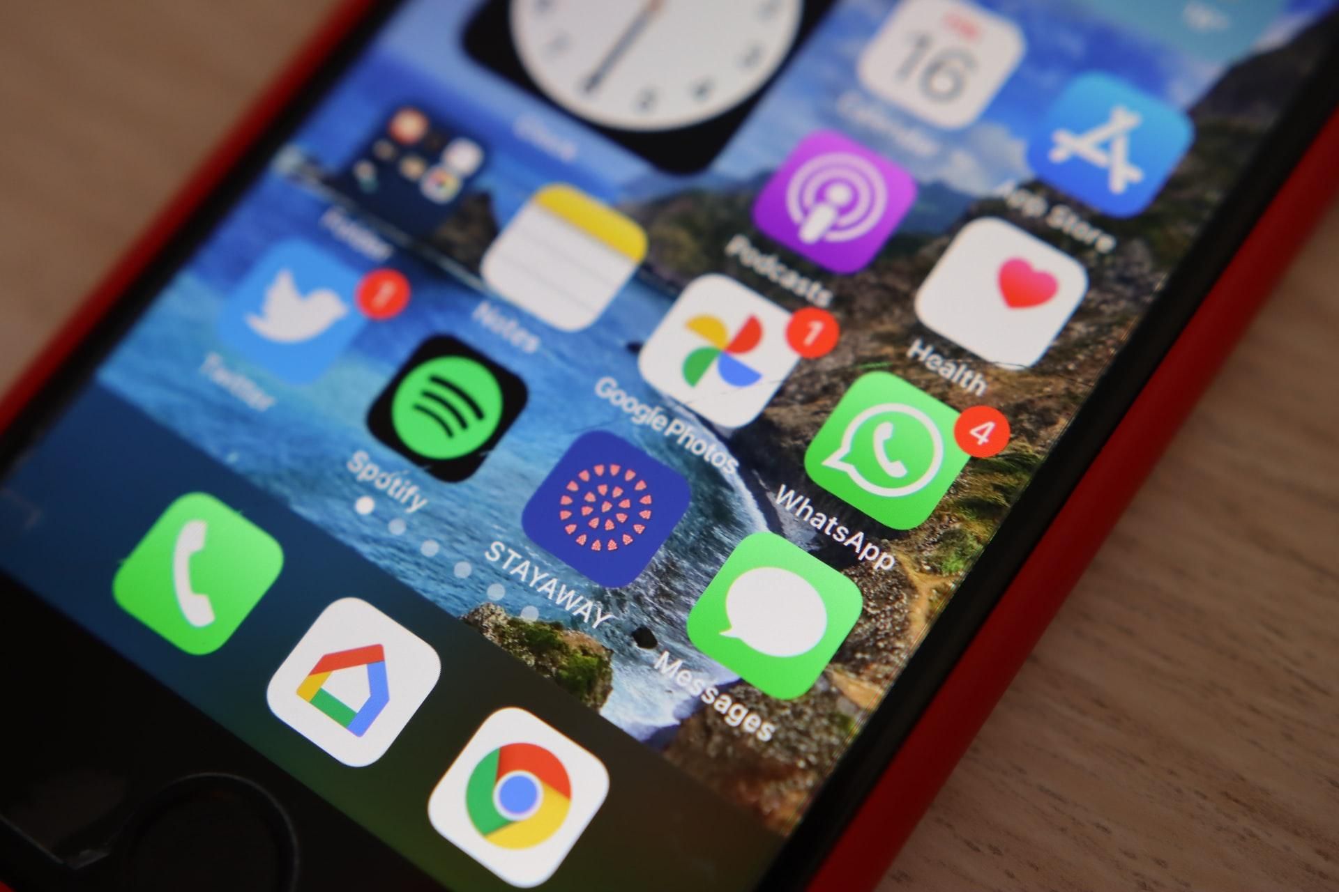 Разработали приложение, которое прогнозирует будущие вспышки COVID-19 Разработали приложение, которое прогнозирует будущие вспышки COVID-19