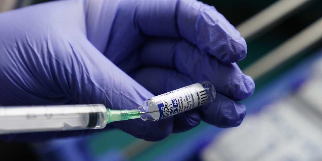 Одобрение вакцины Спутник V в ЕС под вопросом из-за высоких требований