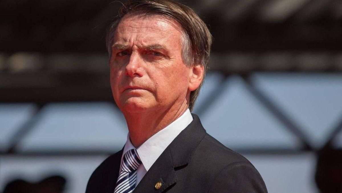 Президента Бразилии снова оштрафовали за несоблюдение карантина