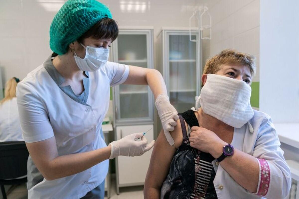 Вакцини є більше, ніж тих, хто хоче вакцинуватись, – Радуцький