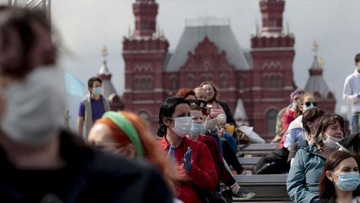 Штам Дельта атакує Росію: у Москві та Петербурзі рекордна смертність