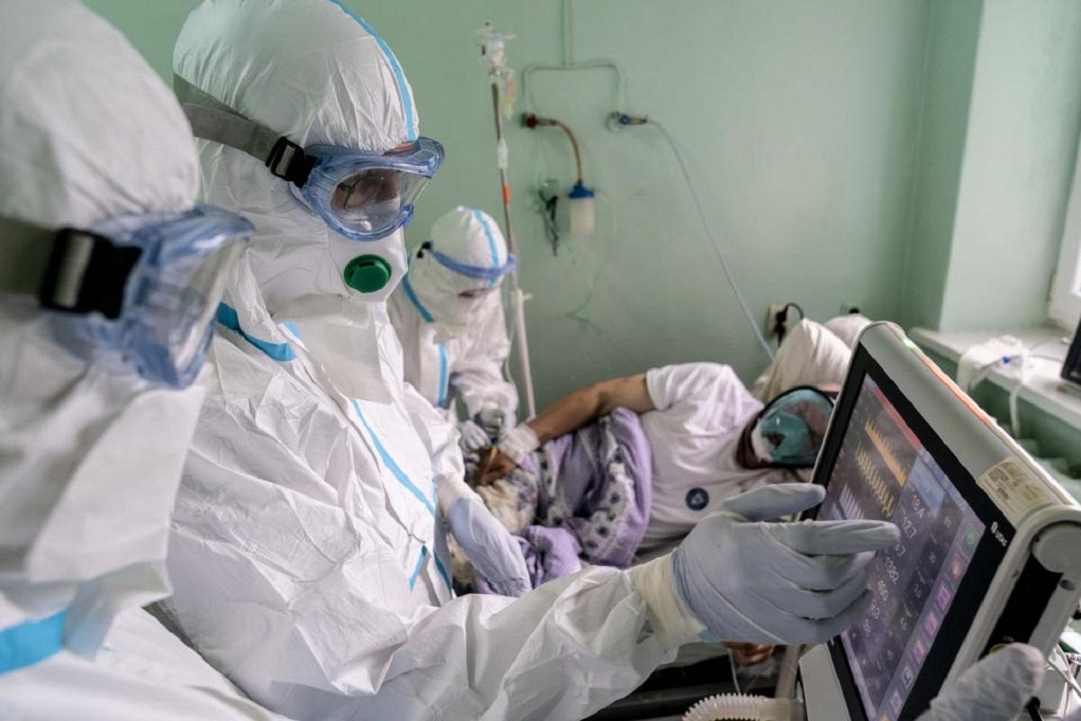 Коронавирус в Украине: за сутки обнаружили более 800 больных
