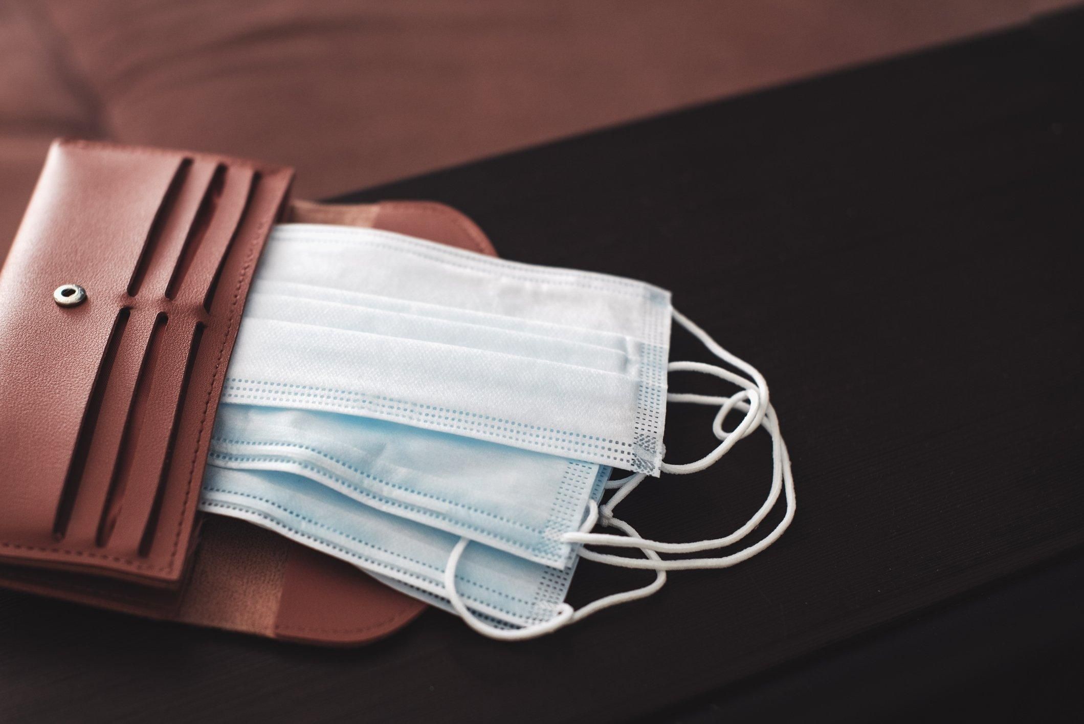 Израильтян будут штрафовать за поездки в страны с высоким уровнем COVID-19 Израильтян будут штрафовать за поездки в страны с высоким уровнем COVID-19