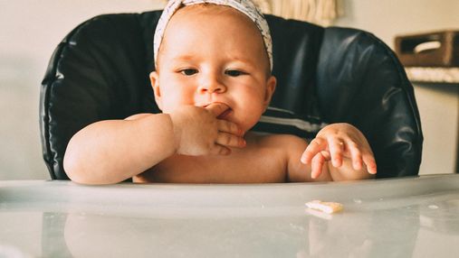 Які наслідки може мати неправильне годування немовлят 