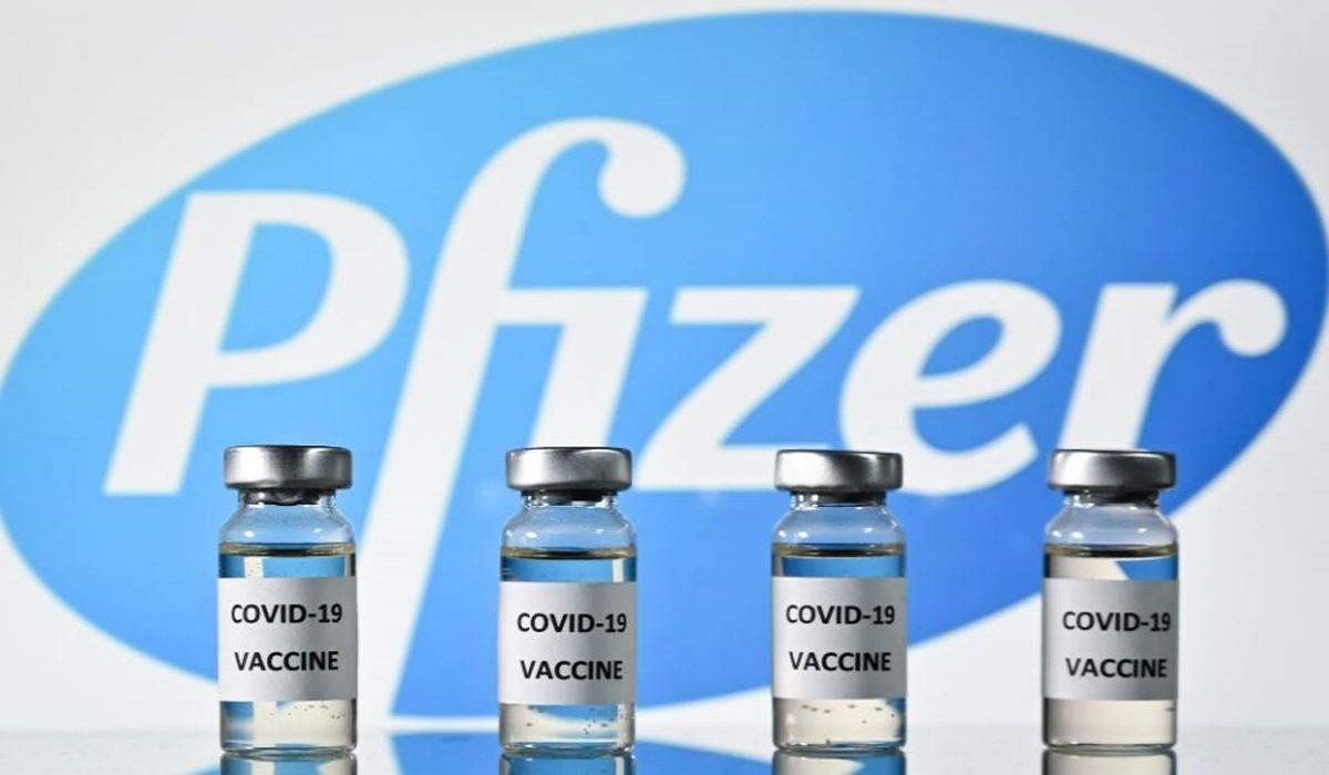 У Києві розповіли кого і  коли щепитимуть вакциною Pfizer