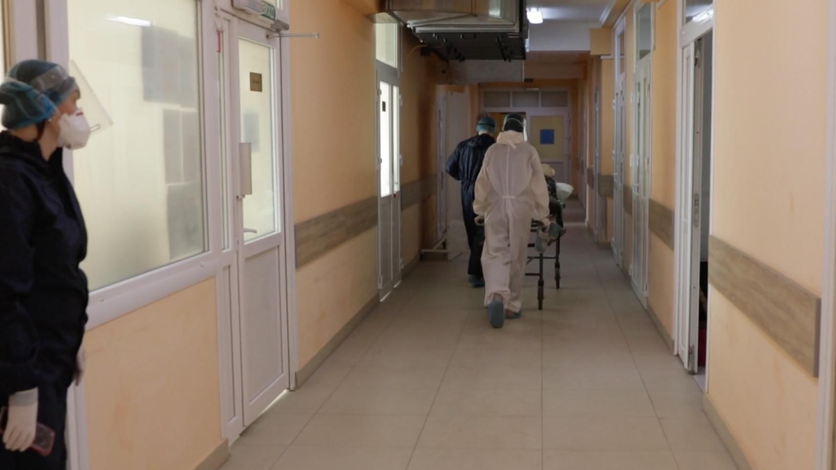 На Львівщині зафіксували 3 випадки захворювання на штам коронавірусу Дельта На Львівщині зафіксували 3 випадки захворювання на штам коронавірусу Дельта