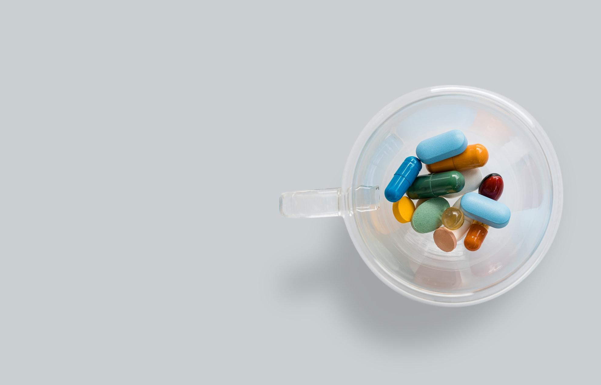 15 поширених препаратів накопичуються в кишківнику: дослідження - Новини Здоров’я